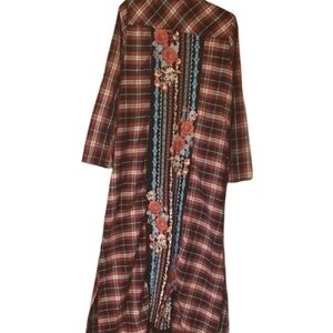 Andree By UNIT Red Plaid Cottagecore Embroidered Button Dress Duster Size Medium